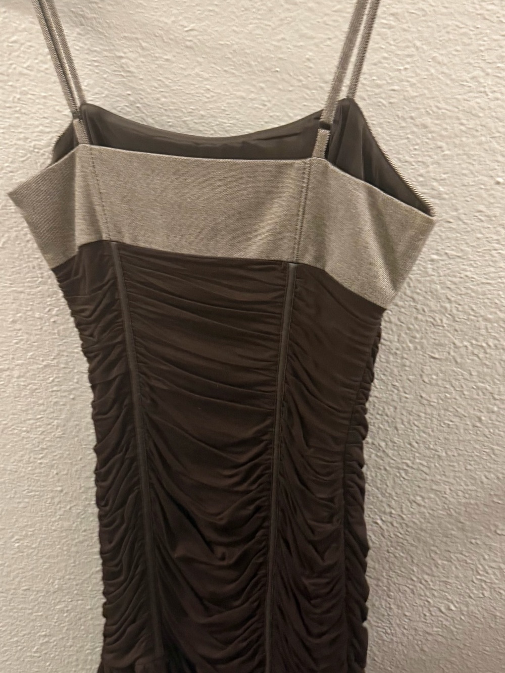 Bebe Vintage Y2K Two-Tone Brown and Beige Ruched Mini Dress Size 8 - Picture 2 of 5